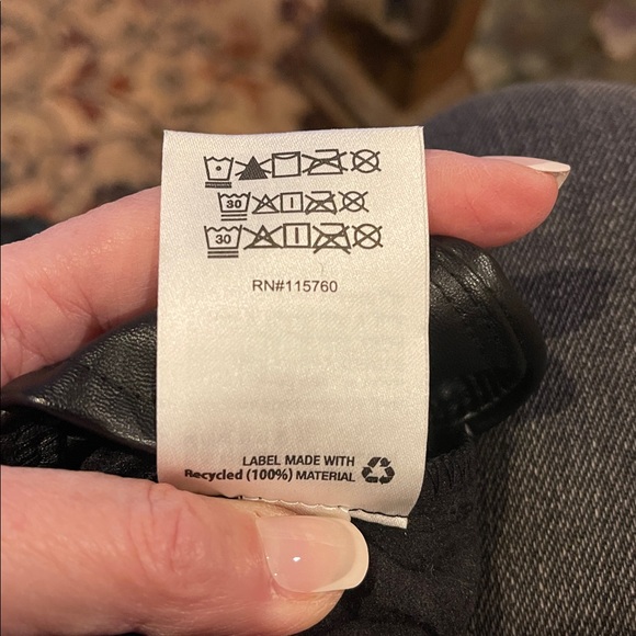 Bar III faux leather skirt - Picture 8 of 8